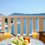 Lasic Neum