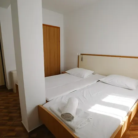 Guest house Lasic