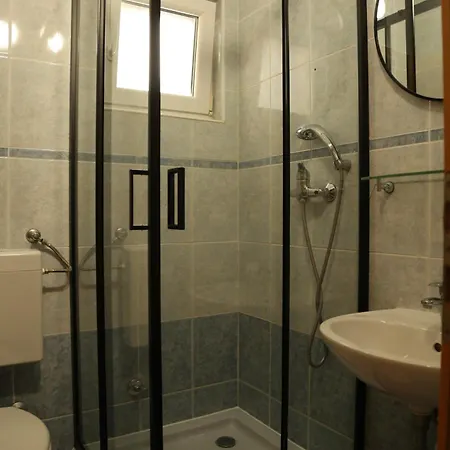 Guest house Lasic *